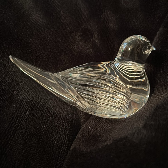 Waterford Carved Feathers Crystal Bird - Picture 2 of 5